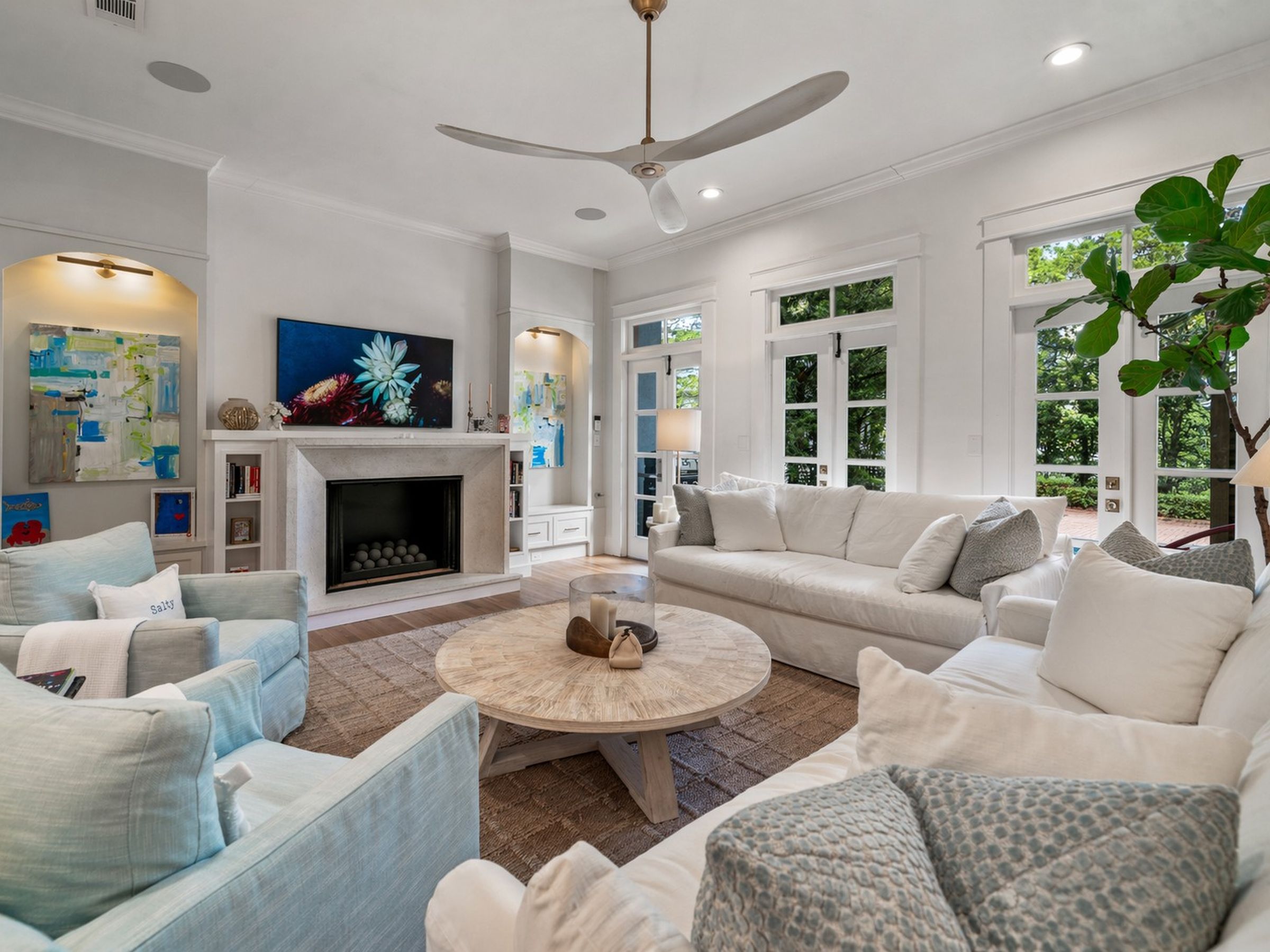 Living room at Ruskin Rose