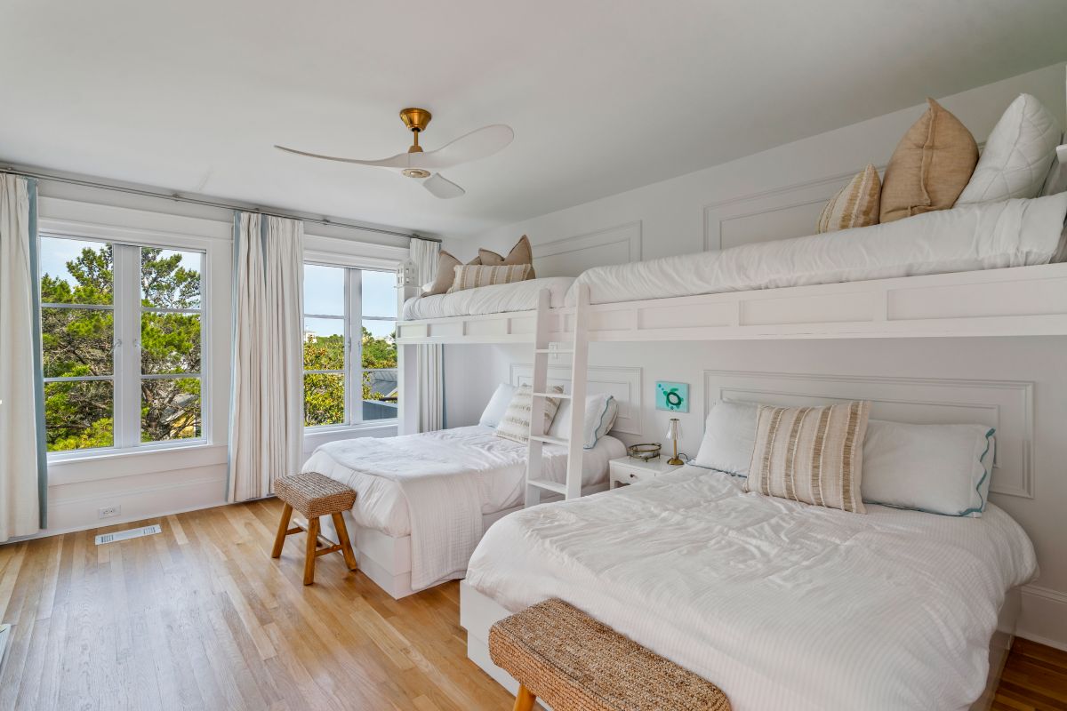 Bunk room